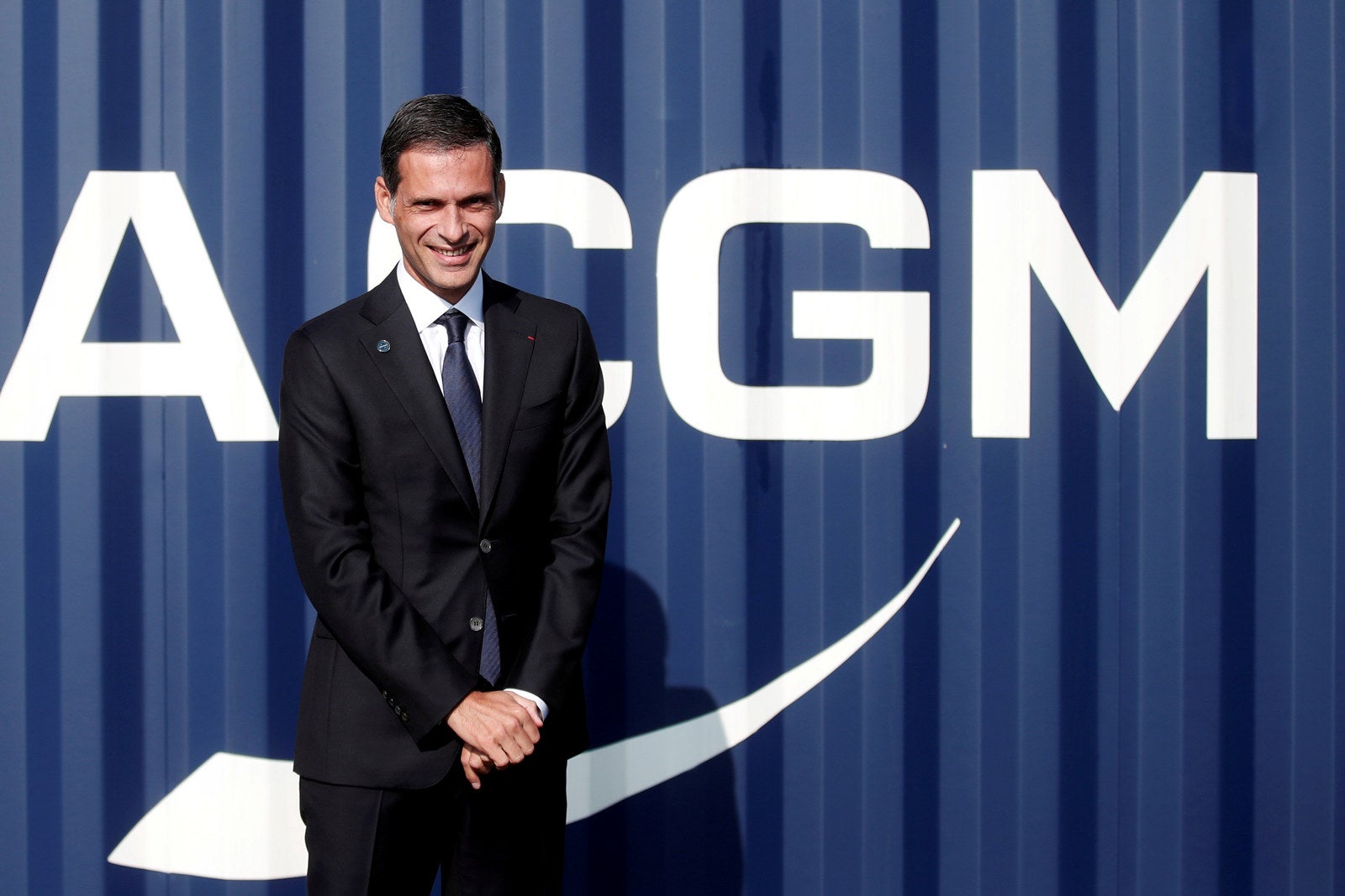 French liner giant CMA CGM inks $1bn deal for LNG dual-fuelled ...