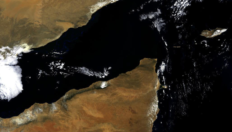 Tanker drifting after armed pirate group boards off Yemen
