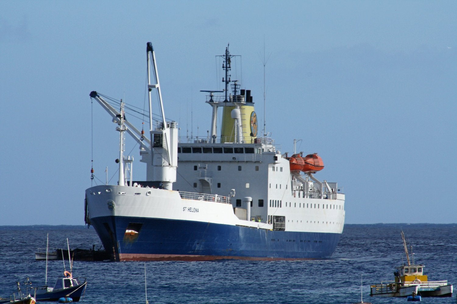 Former Royal Mail ship heading to the polar ice under new Aussie cruise ...