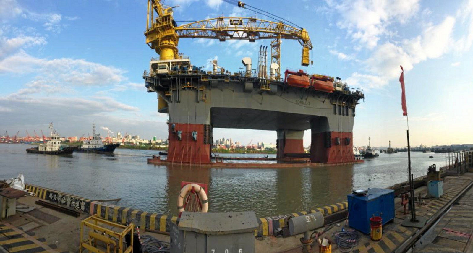 China charters abandoned tender rig for offshore wind installation job ...