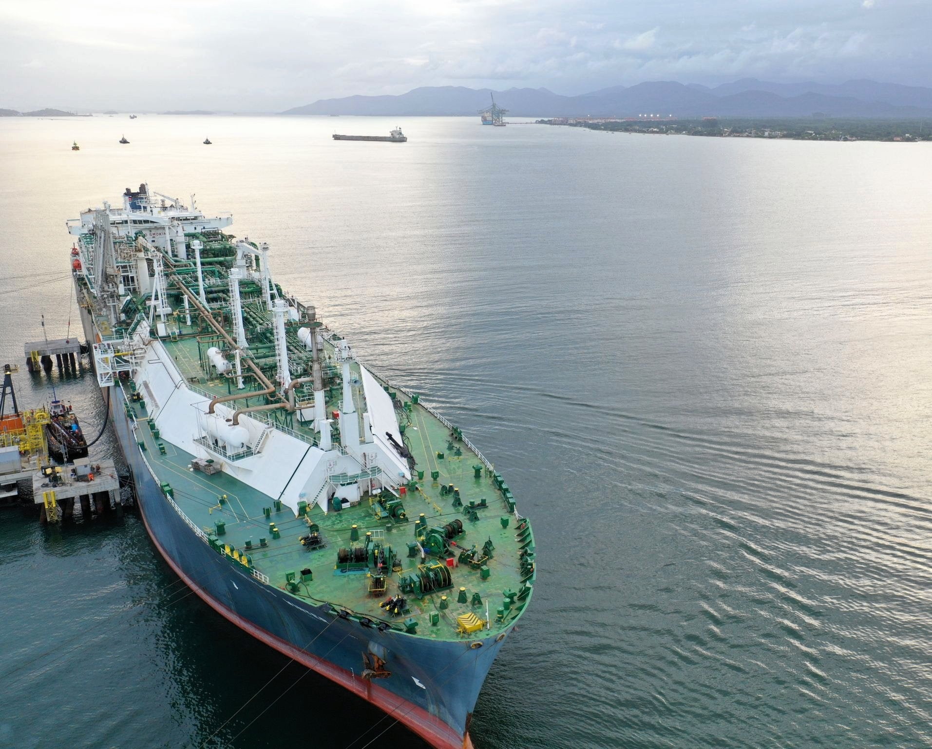 New Fortress’ Brazil spin-off strikes lease deal for FSRU-based terminal