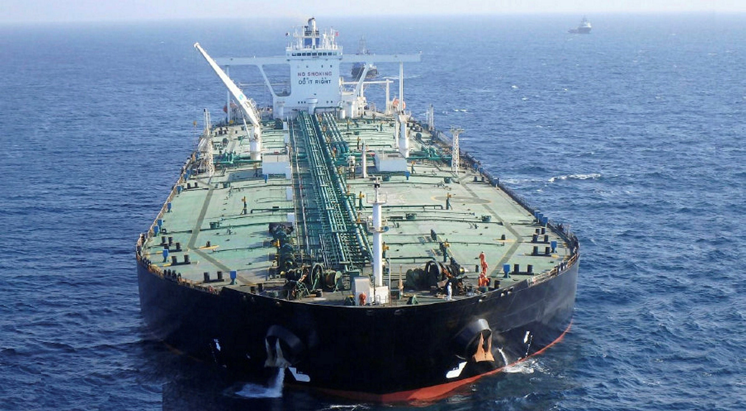 Energy majors forge path on projects for LNG-fuelled VLCC newbuildings