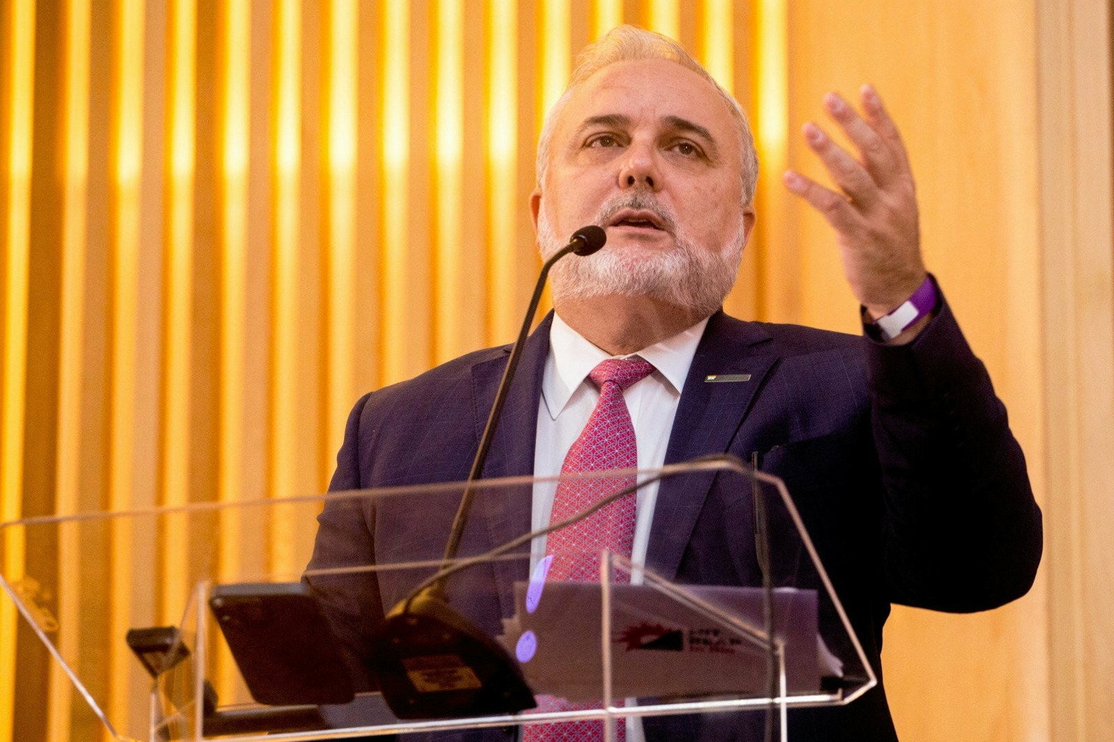 Contractor in talks with Brazil’s Petrobras over $1 billion titanium ...
