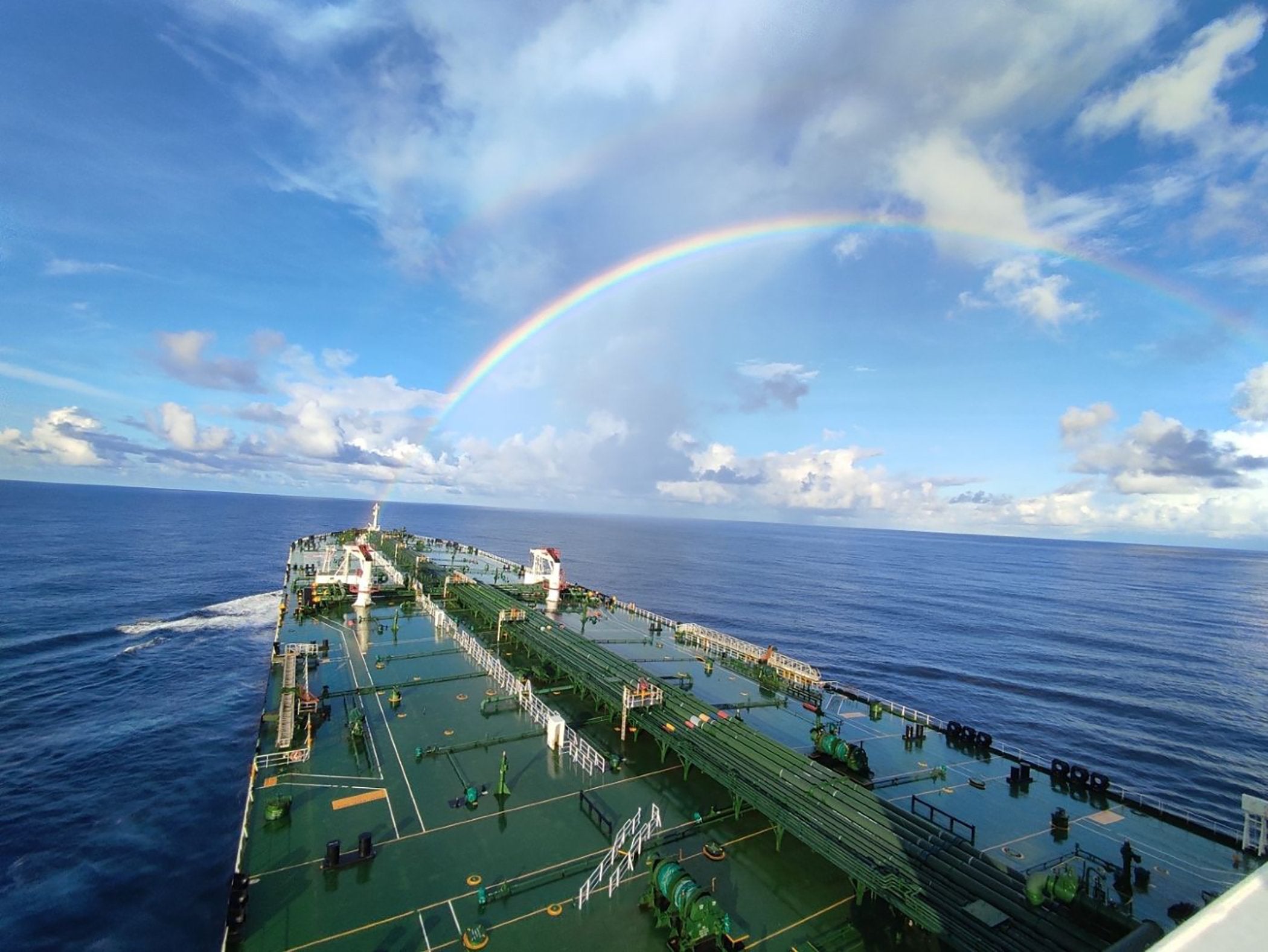 VLCC market tilts towards charterers as Dynacom and Mercuria tankers ...