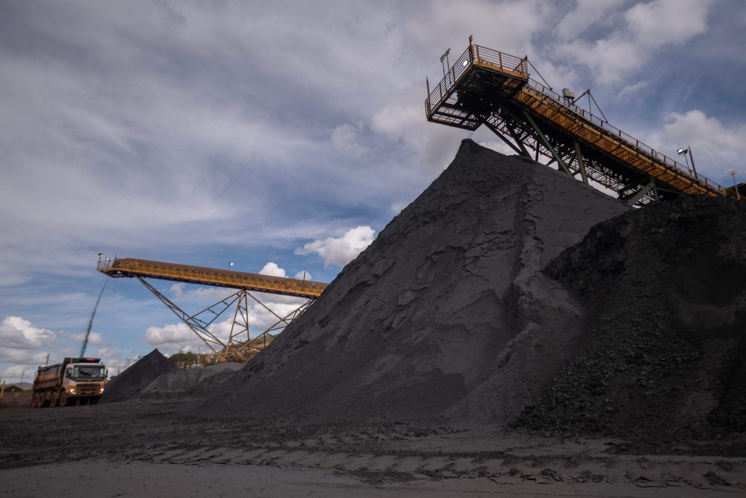 Brazil-China capesize rates rise to multi-year high as bulker owners hold back for more