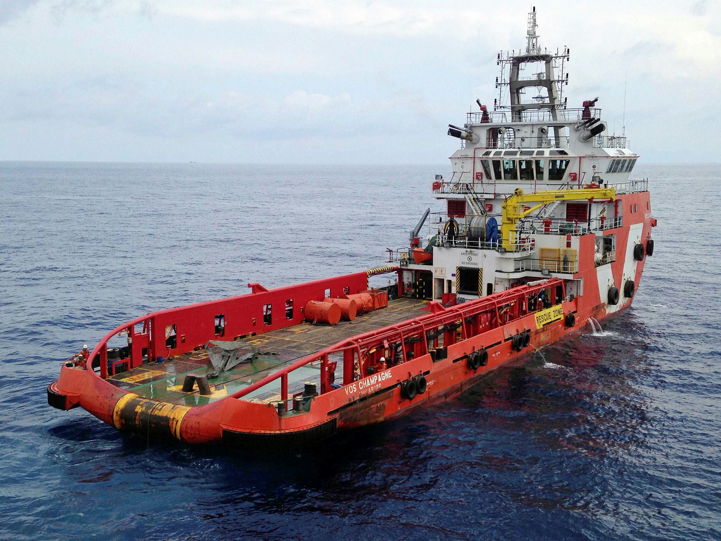 Vroon charters first OSV ship into reactivated Cambodian market