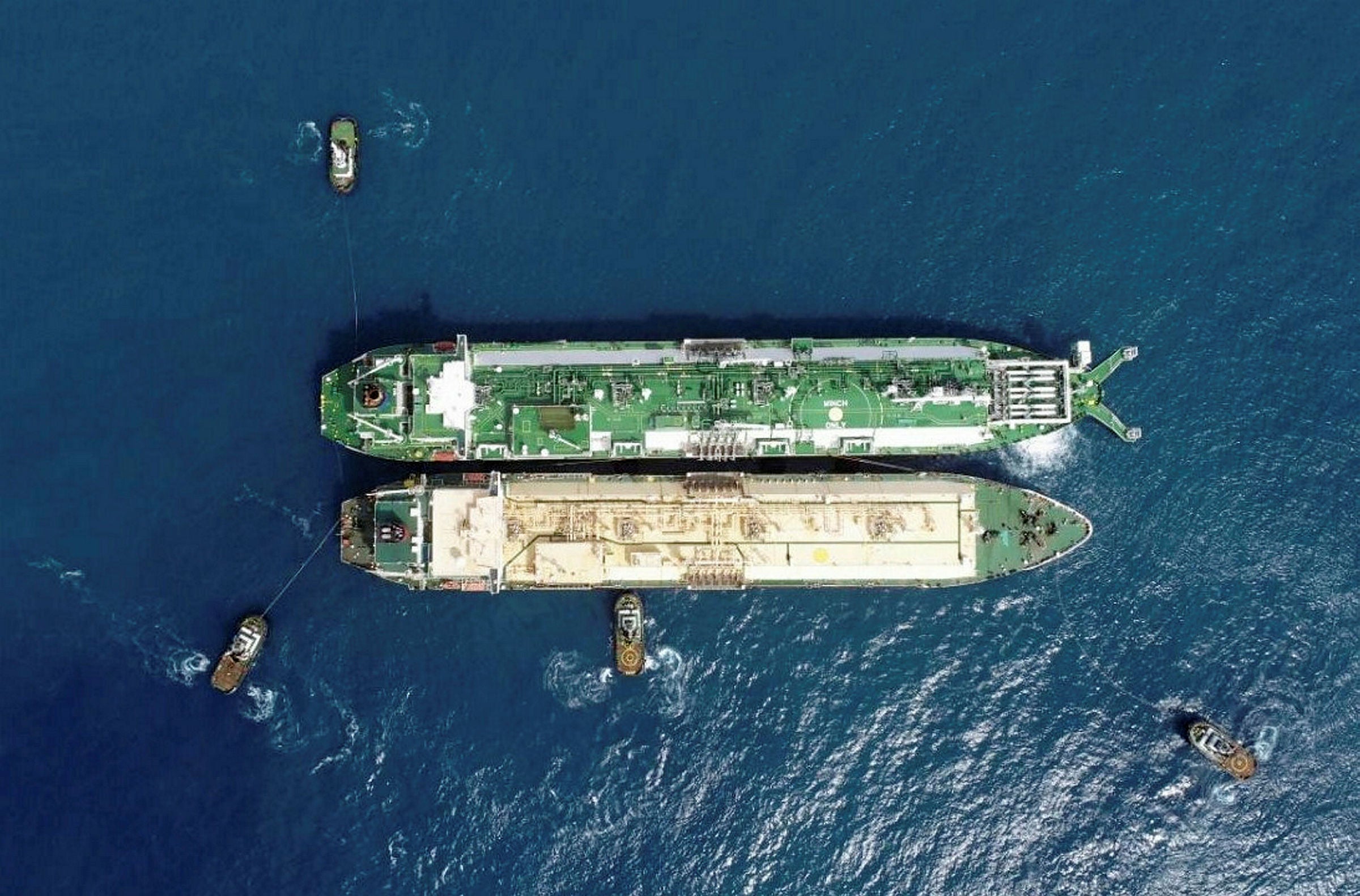 Singapore pushing ahead with plans for floating LNG terminal