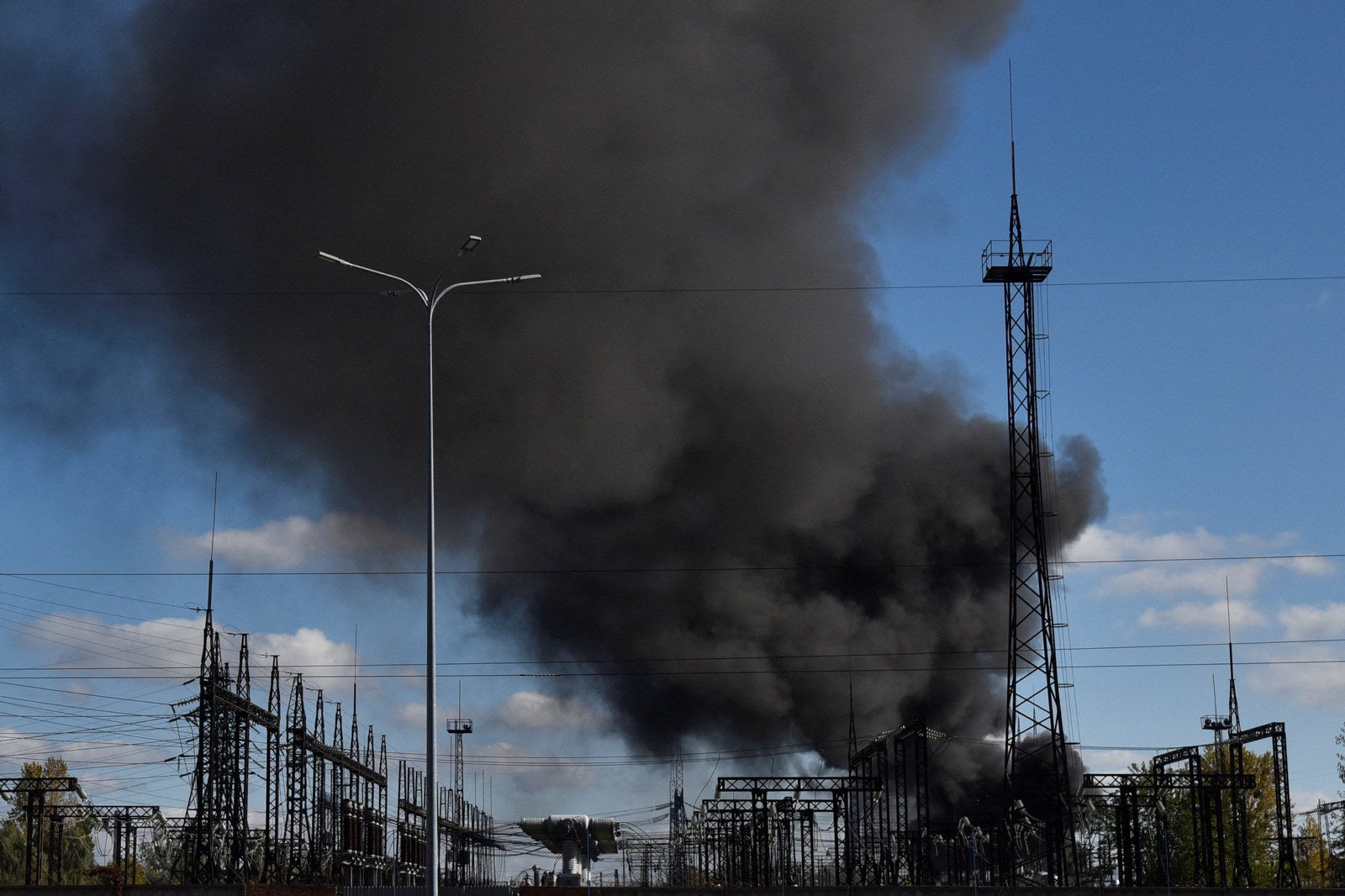 Russia hits energy infrastructure in intense wave of attacks on Ukraine ...