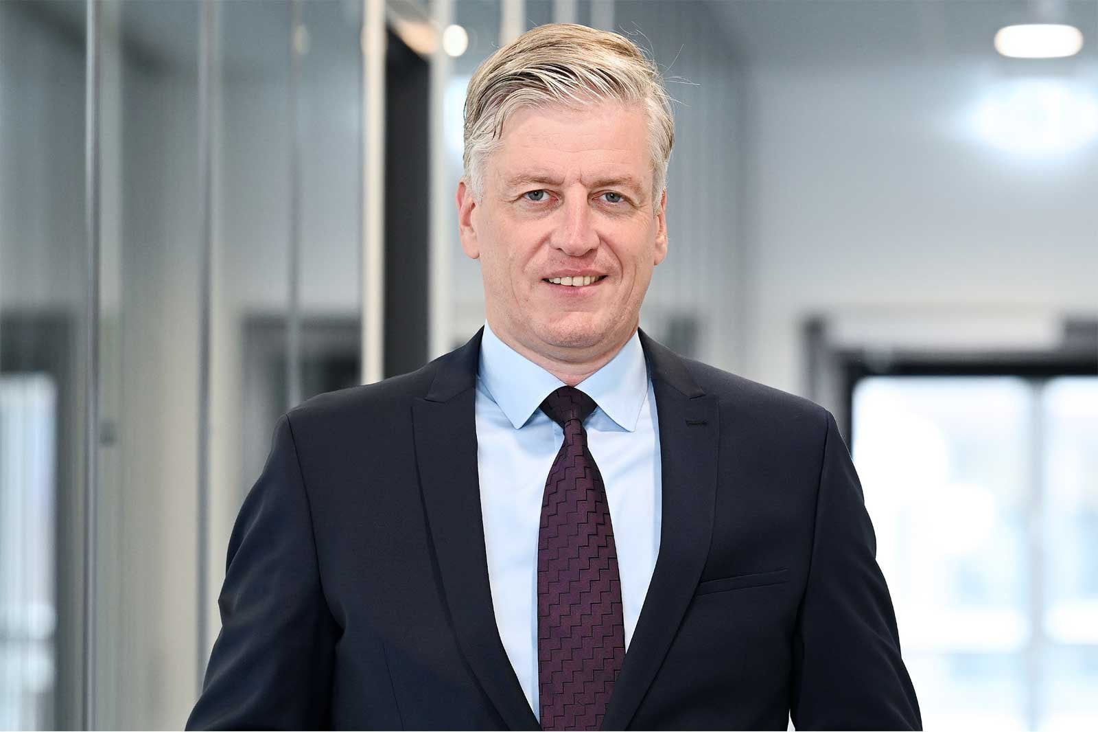 RWE leads Europe into a brave world of gigascale battery parks | Recharge
