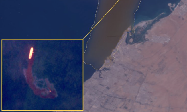 Oil spill from VLCC damaged in Iranian attack reaches UAE beaches