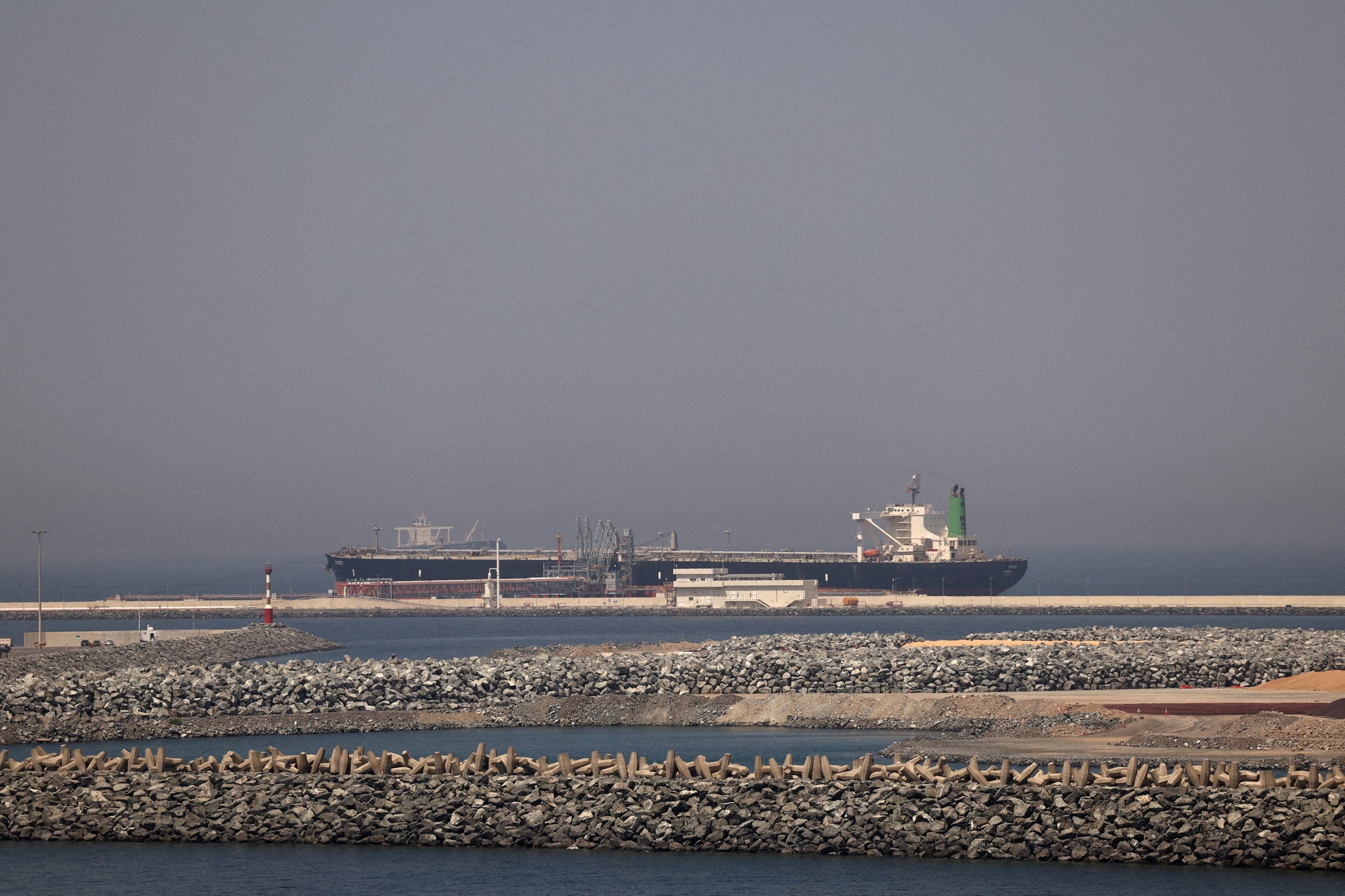 Brent hits $100 as Middle East war escalates