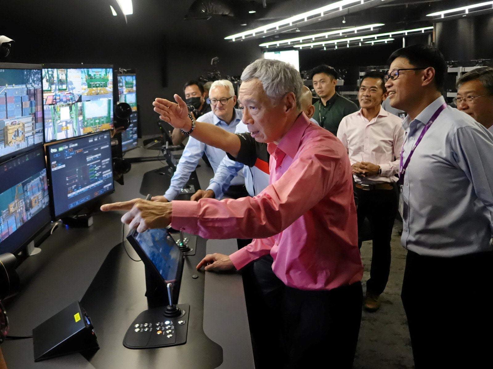 Singapore PM Lee turns stevedore at opening of world’s largest fully ...
