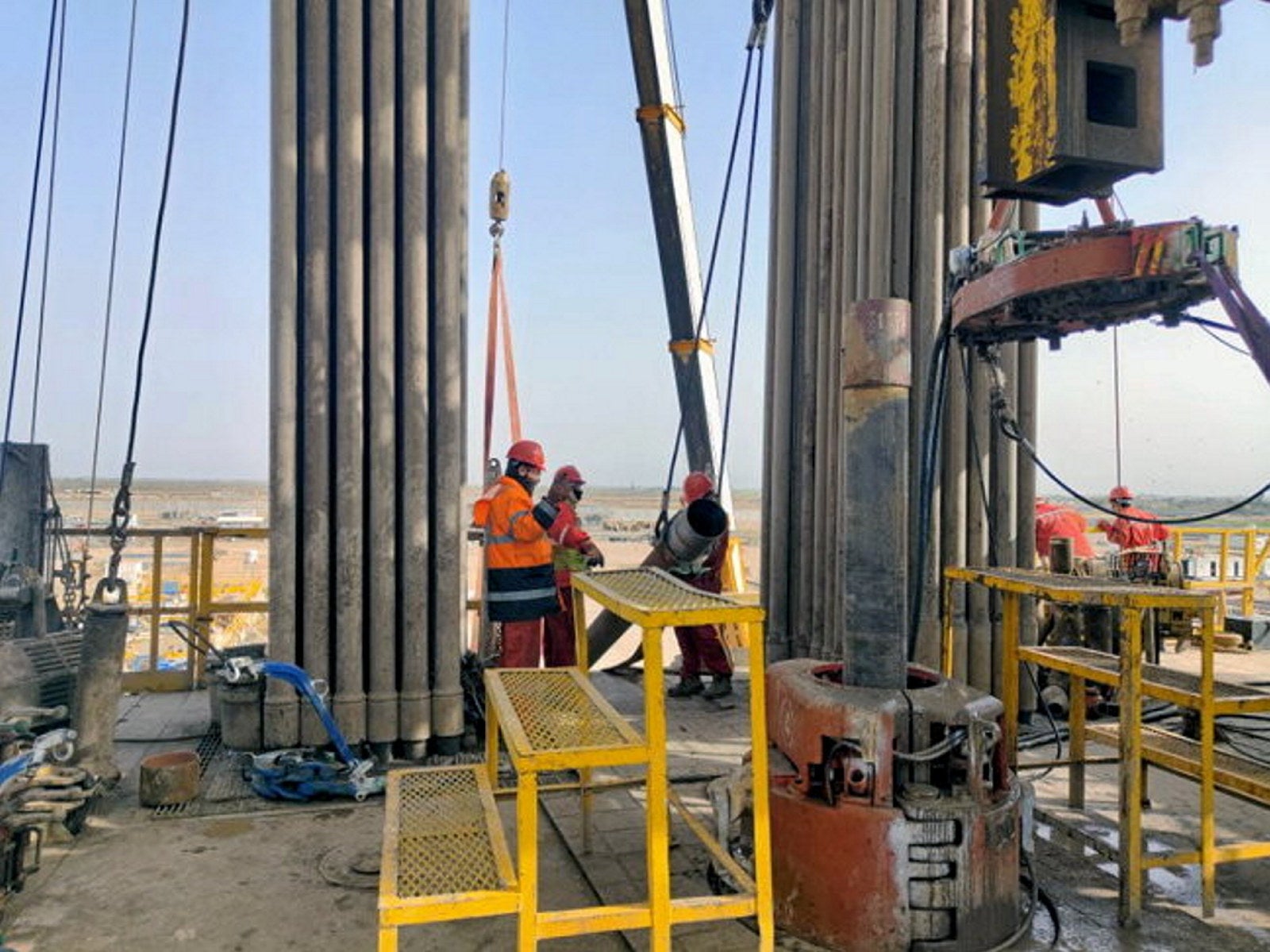 Garraf oilfield: Russian driller awards deal to Chinese services player ...