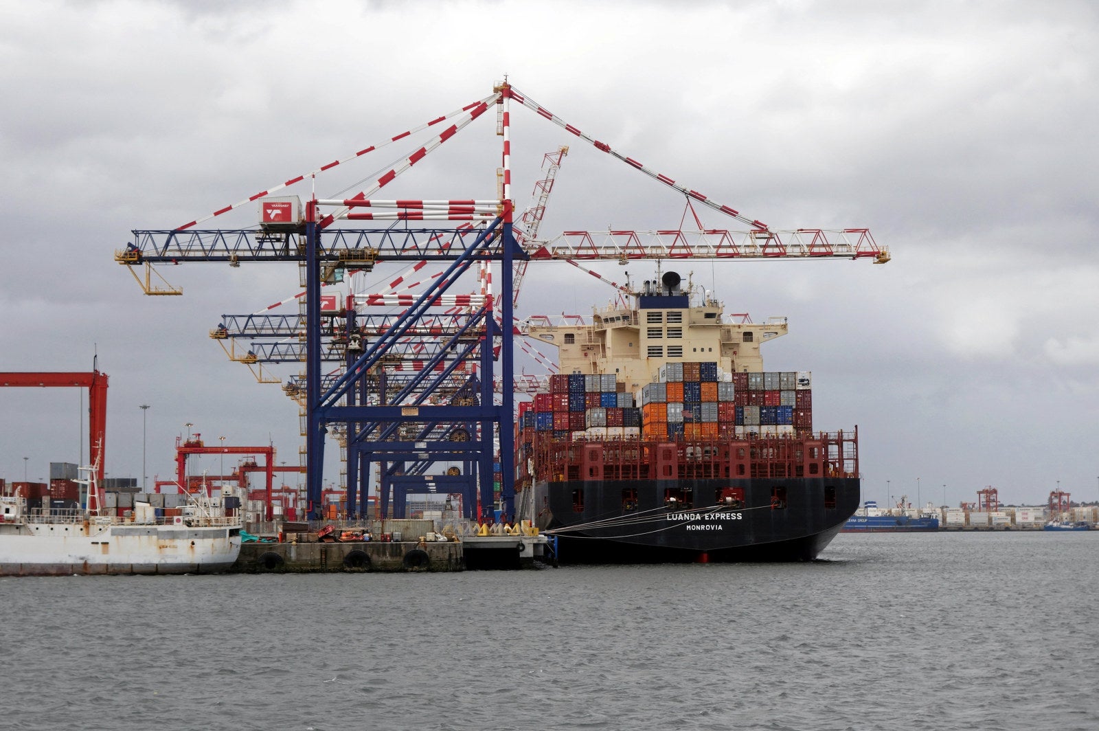 German owner D Oltmann swells container ship fleet to 14 ships with ...