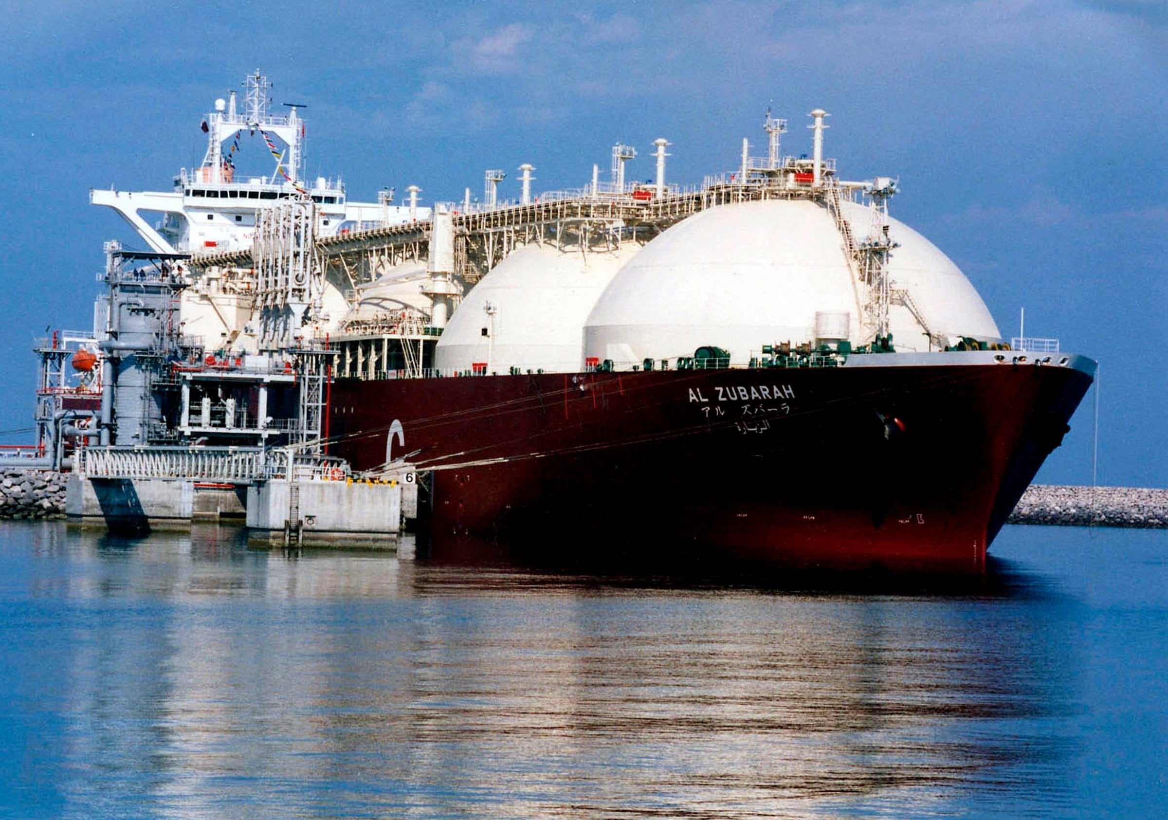 Shell declares force majeure on Qatari LNG volumes