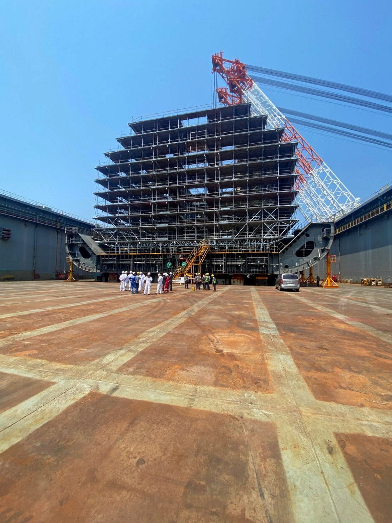 MOL linked to lone LNG carrier newbuild at Hanwha Ocean