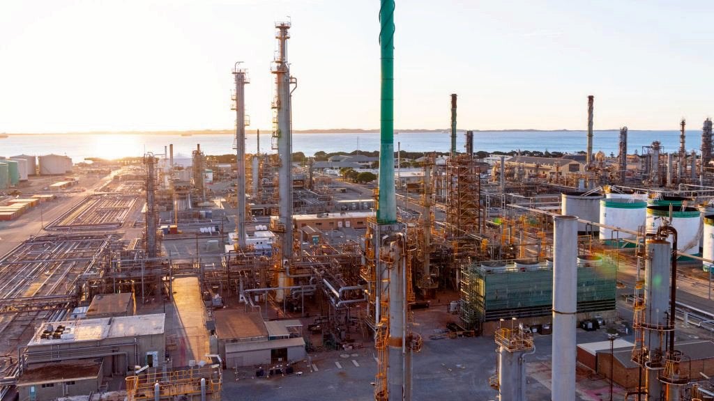 BP puts the brakes on multimillion-dollar renewables project Down Under ...