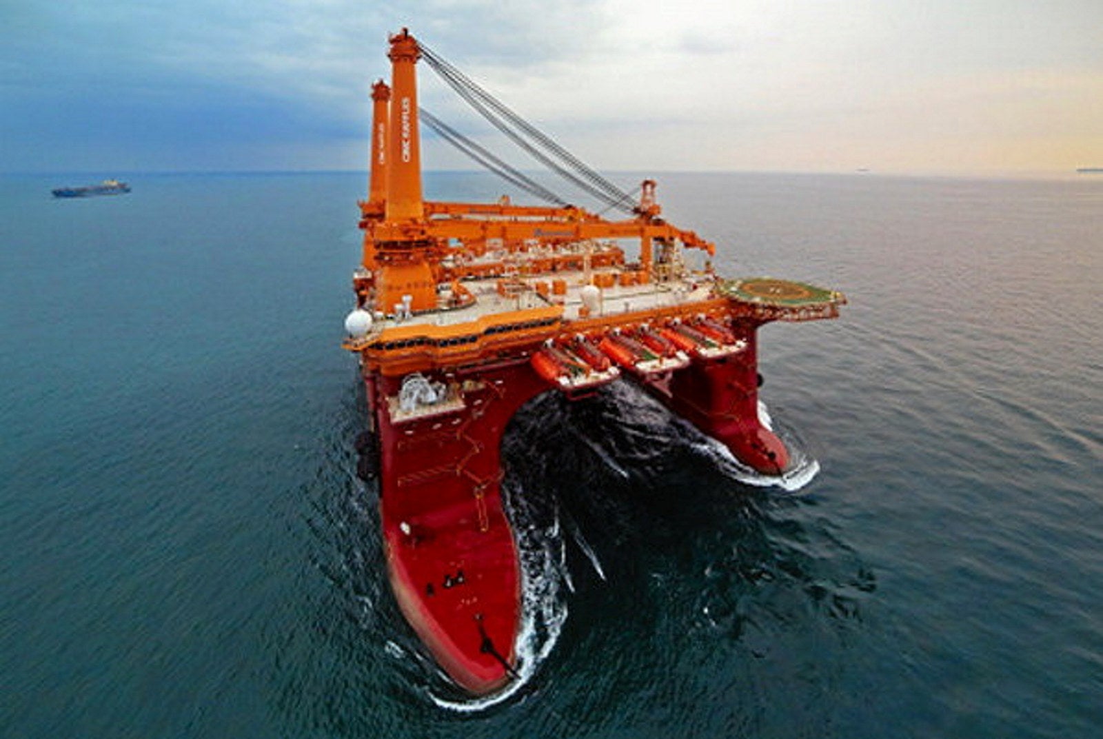 CIMC Raffles heavy lift vessel nets Chinese offshore wind farm work ...
