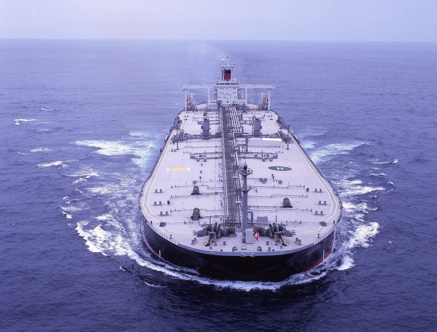 VLCC owners cashing in as China stocking up on oil