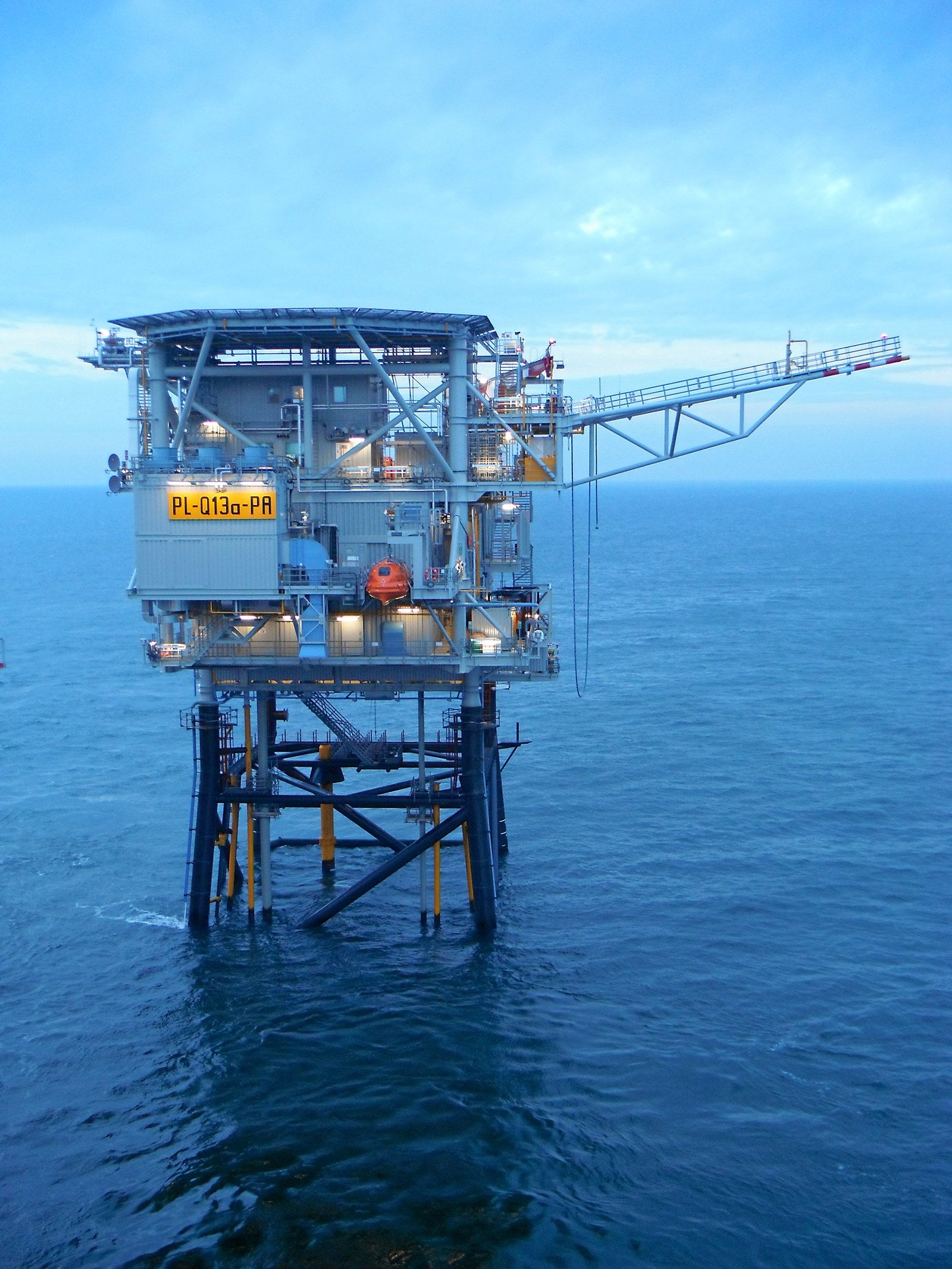 World’s first offshore green hydrogen project on working platform ...
