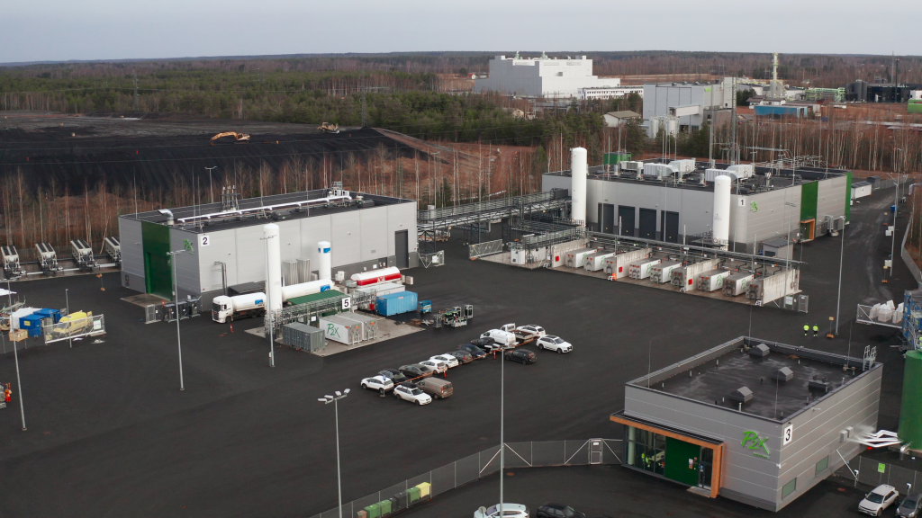 Finland’s P2X Solutions signs offtake deal to supply green hydrogen-based e-methane for road transport