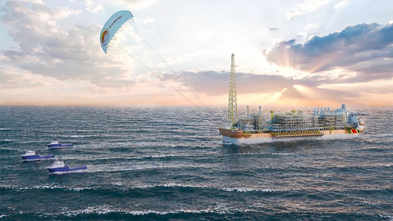 French wind startup scores pioneering kite contract from offshore FPSO sector
