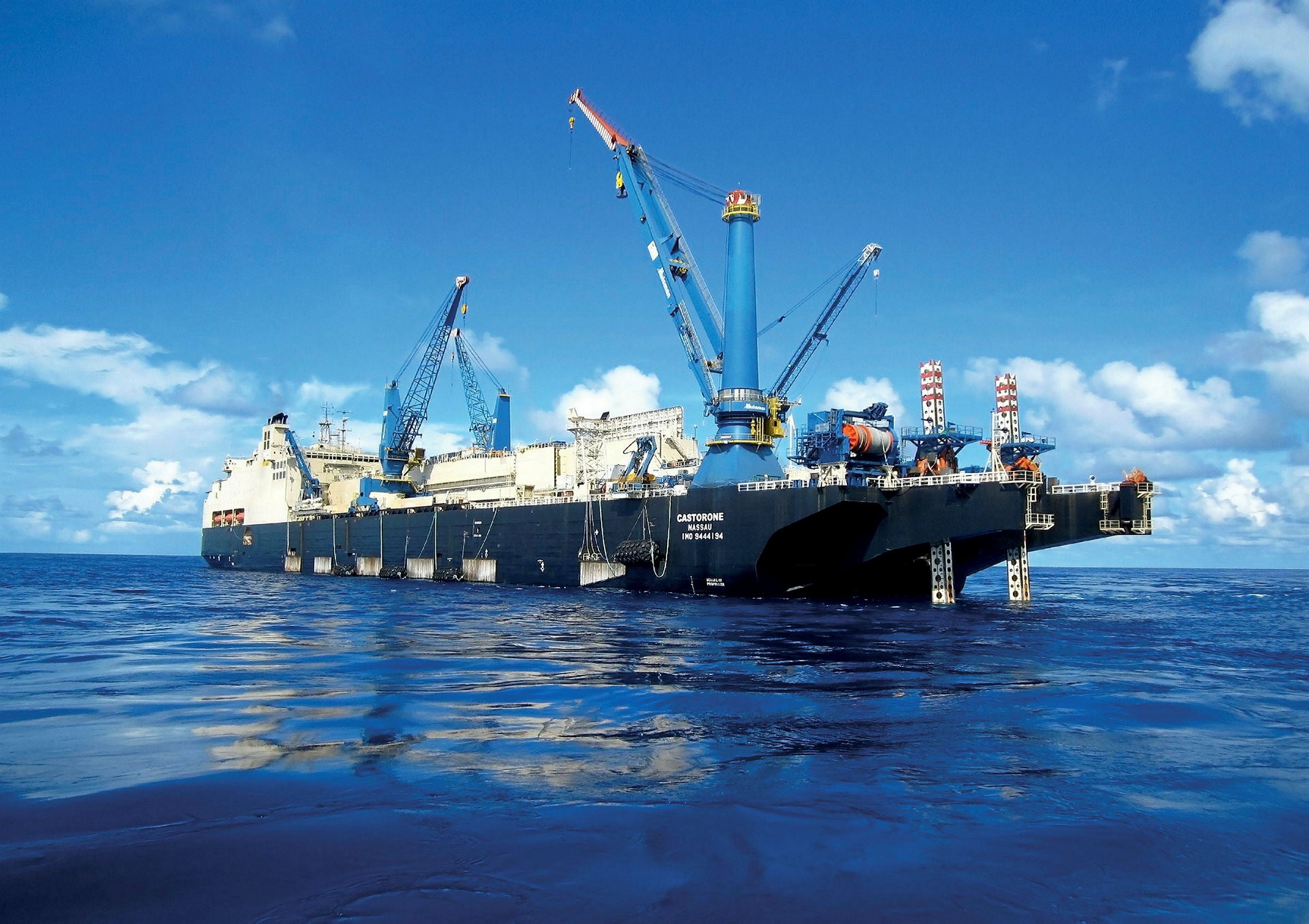 Woodside charging ahead at Australian gas mega-project, trunkline ...
