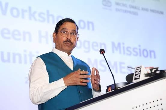 India formally launches green hydrogen certification scheme | Hydrogen ...