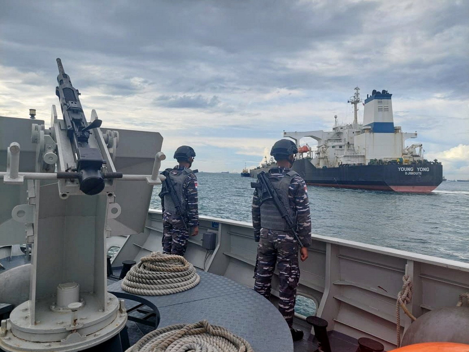 Singapore warned VLCC about ‘potential risk of grounding’