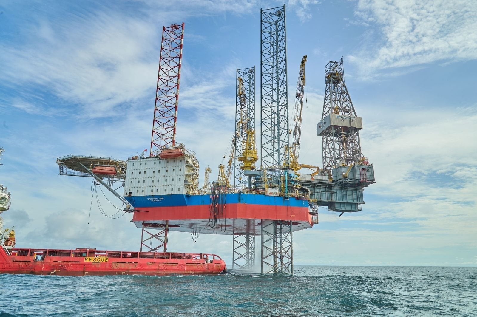 'Substantial discovery': Nigeria exploration well hits 1000 feet of oil ...