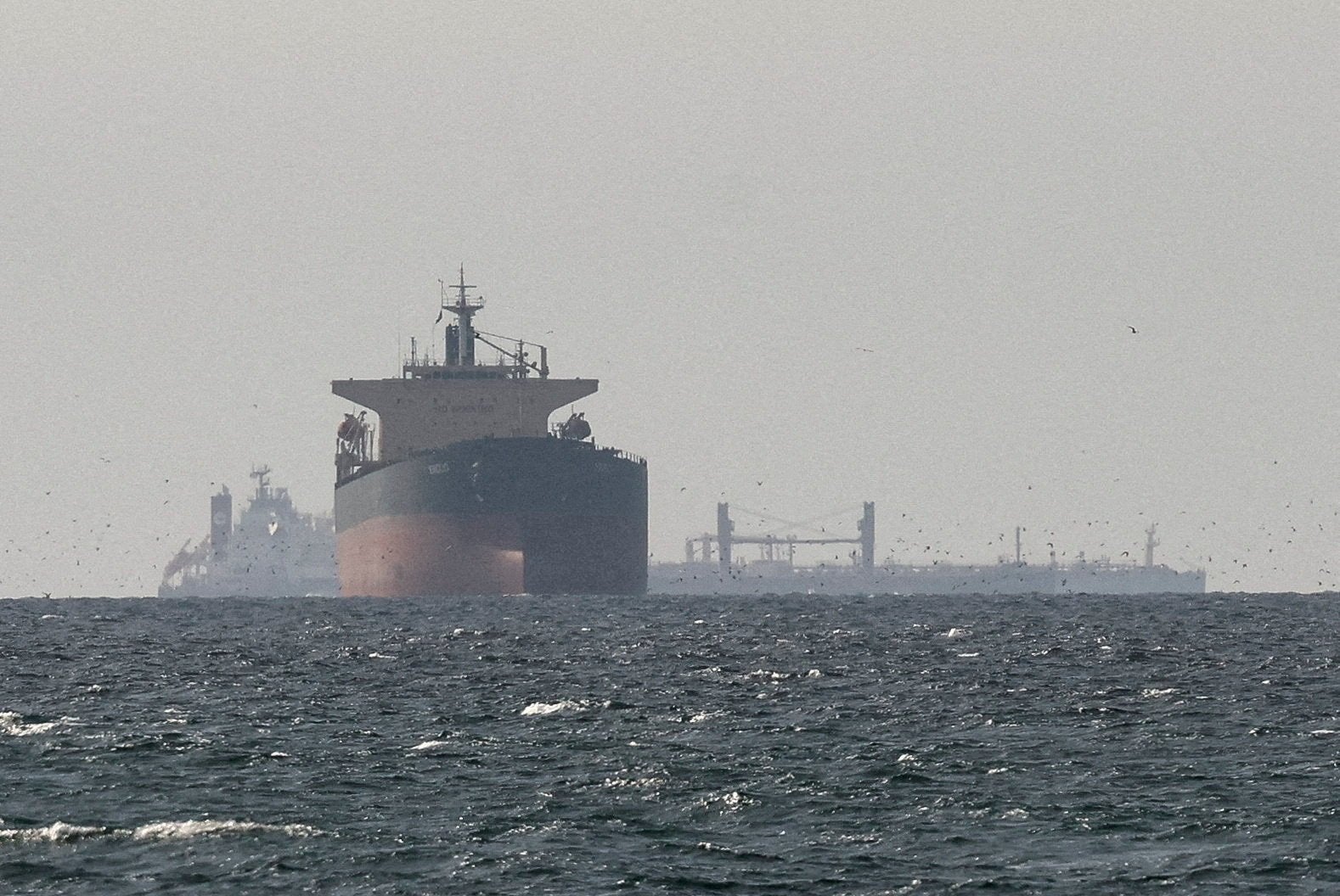 US-sanctioned VLCC enters Strait of Hormuz as Greek tanker pushes into Gulf