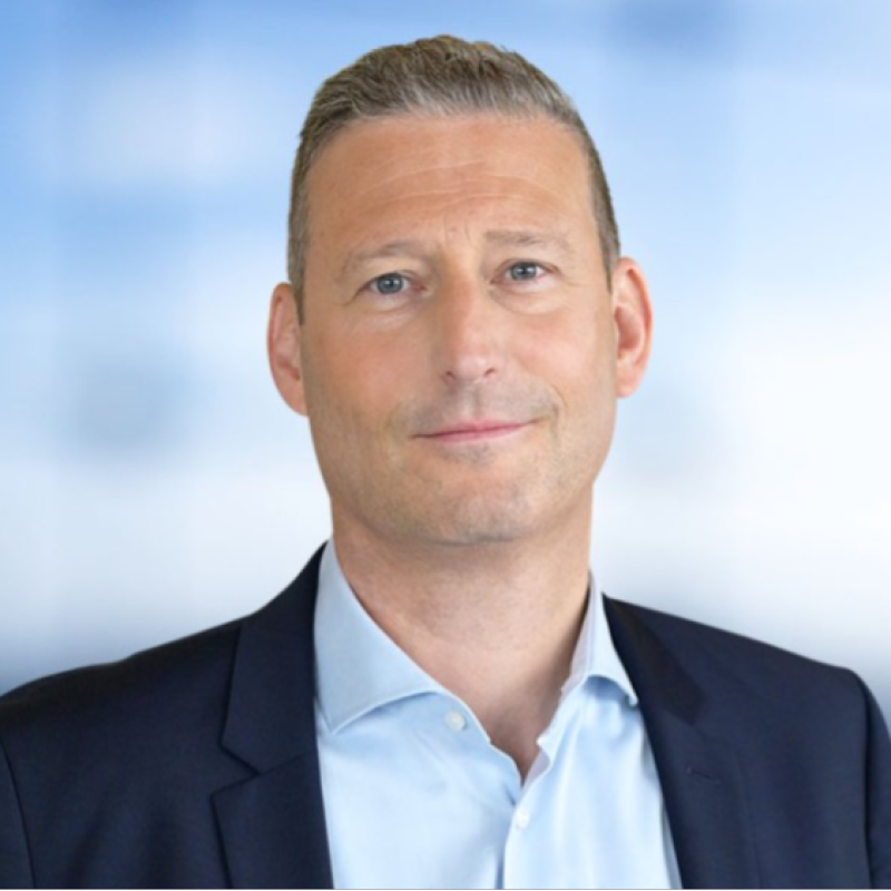 Shell names new low-carbon chief as renewables retreat continues