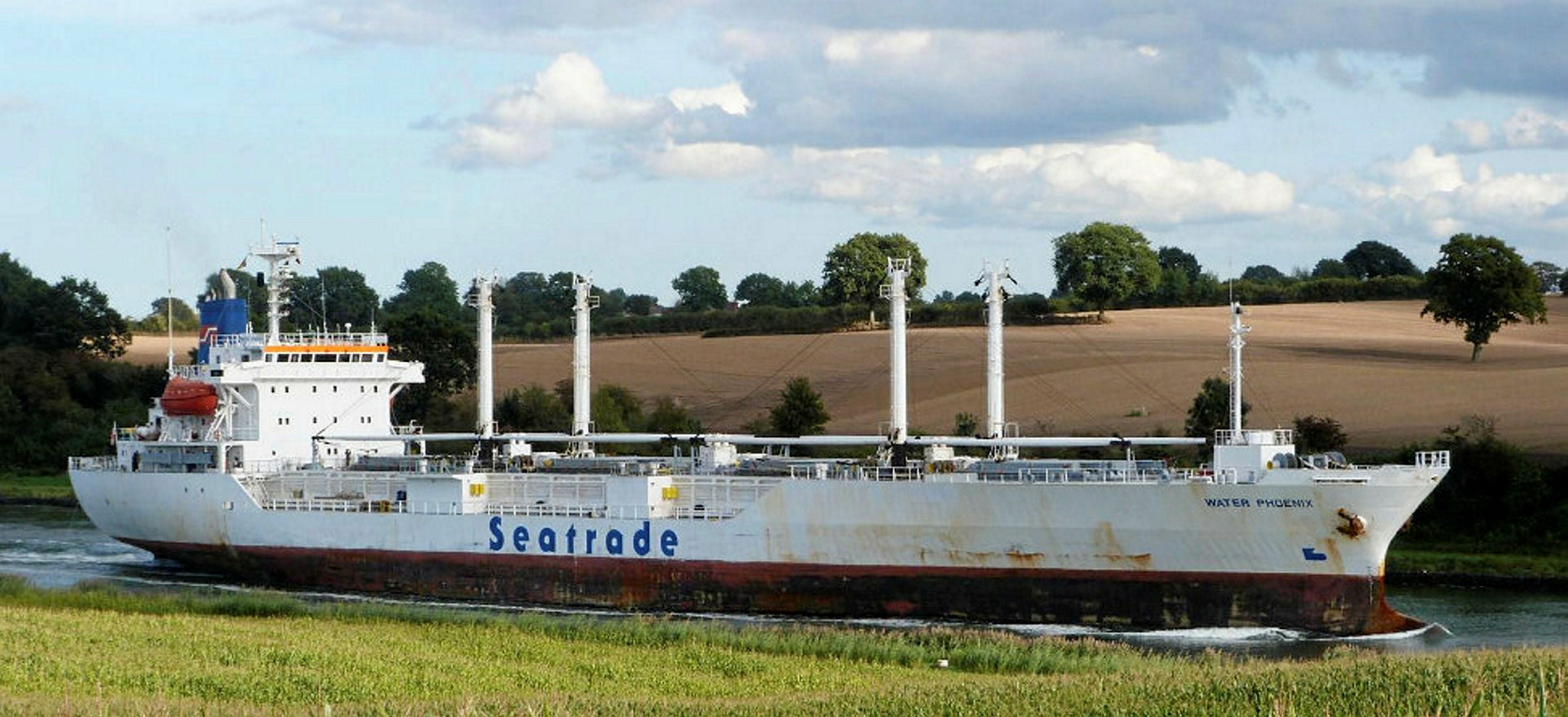 Seatrade trying to contact kidnapped seafarers after pirate attack