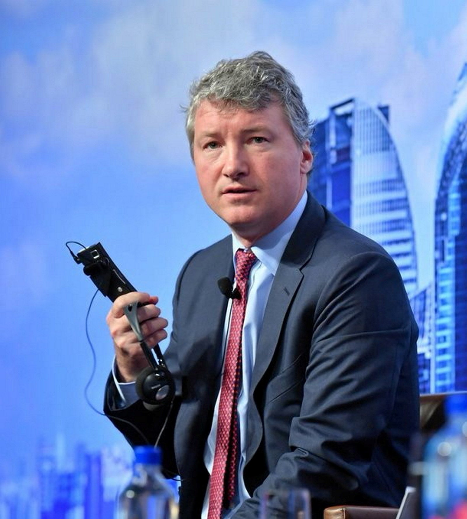 Former HSBC executive Gordon French buys $100,000 chunk of Taylor ...