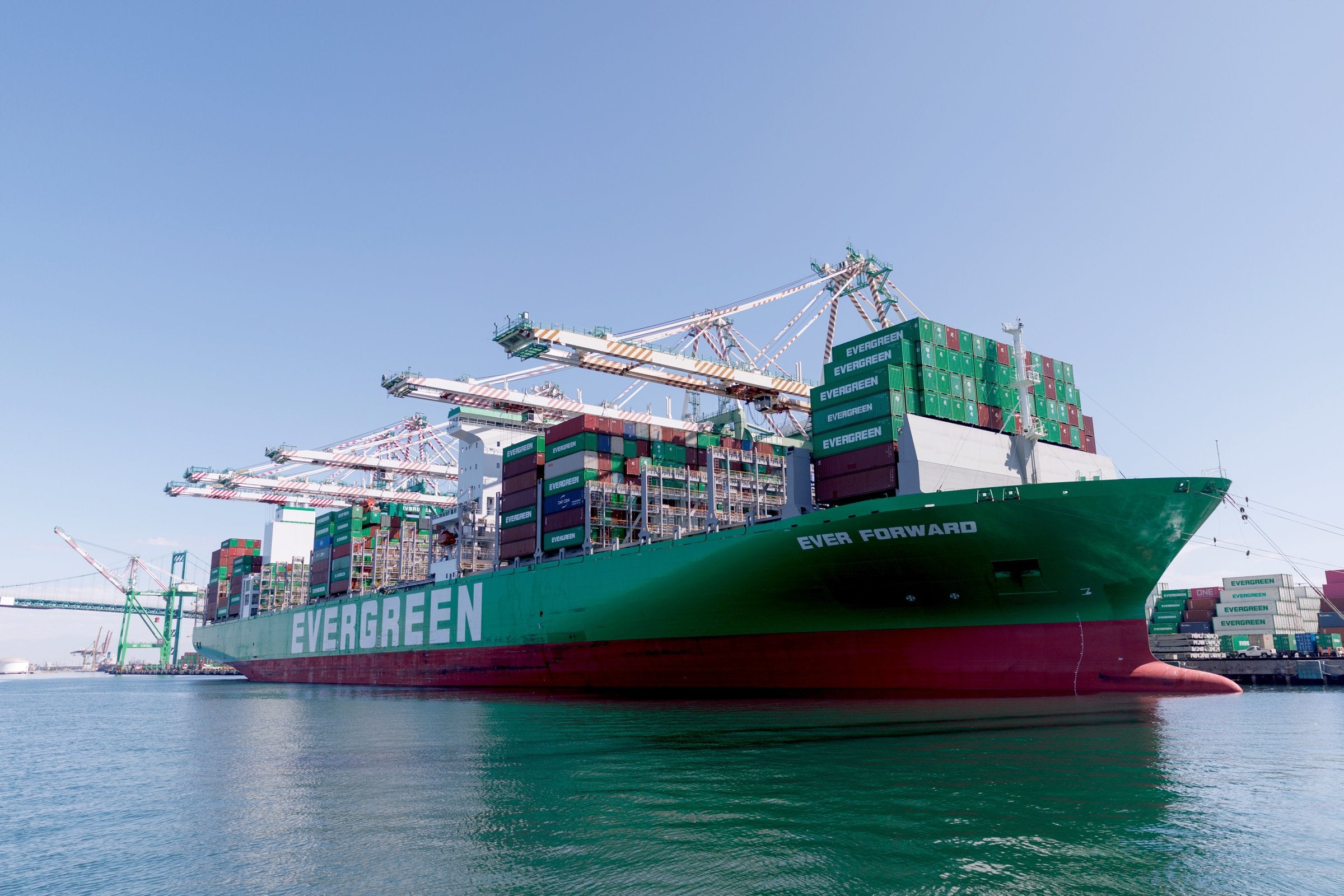 Evergreen Marine orders 23 new container ships as newbuilding haul tops ...