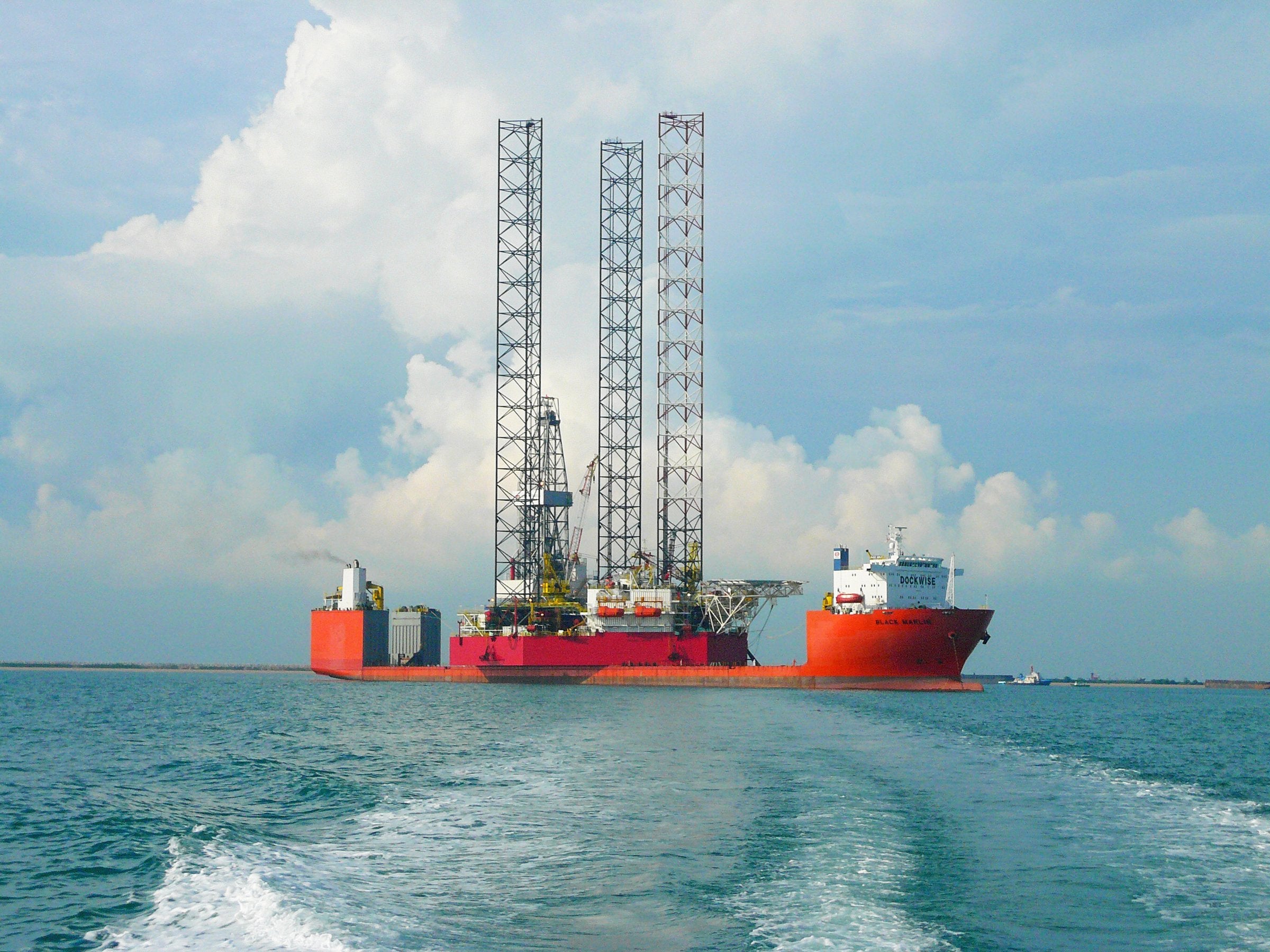 Front runners emerge for lucrative long-term offshore rig deals | Upstream