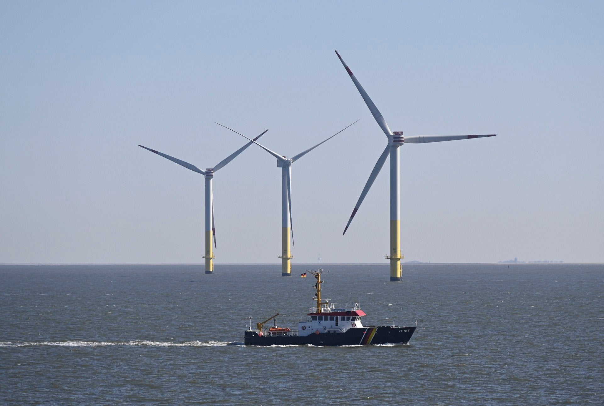 Germany rethinks offshore wind layout to cut costly wake effects